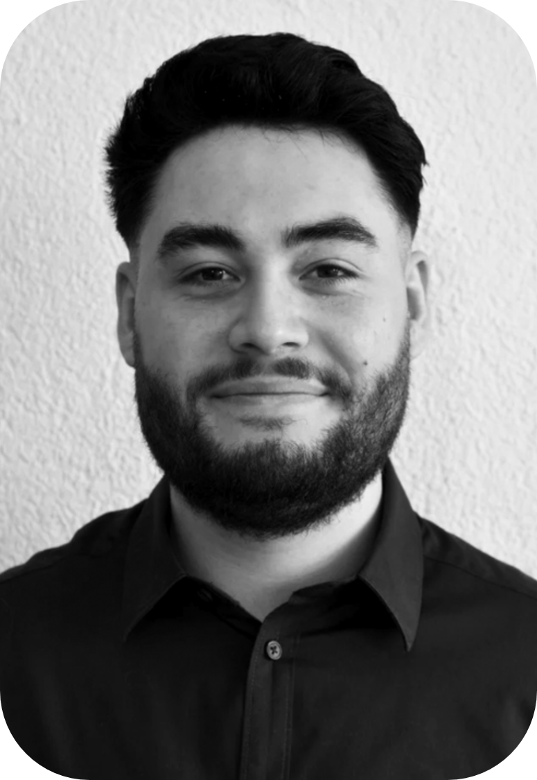 Picture of me! Yekta Leon Kücük